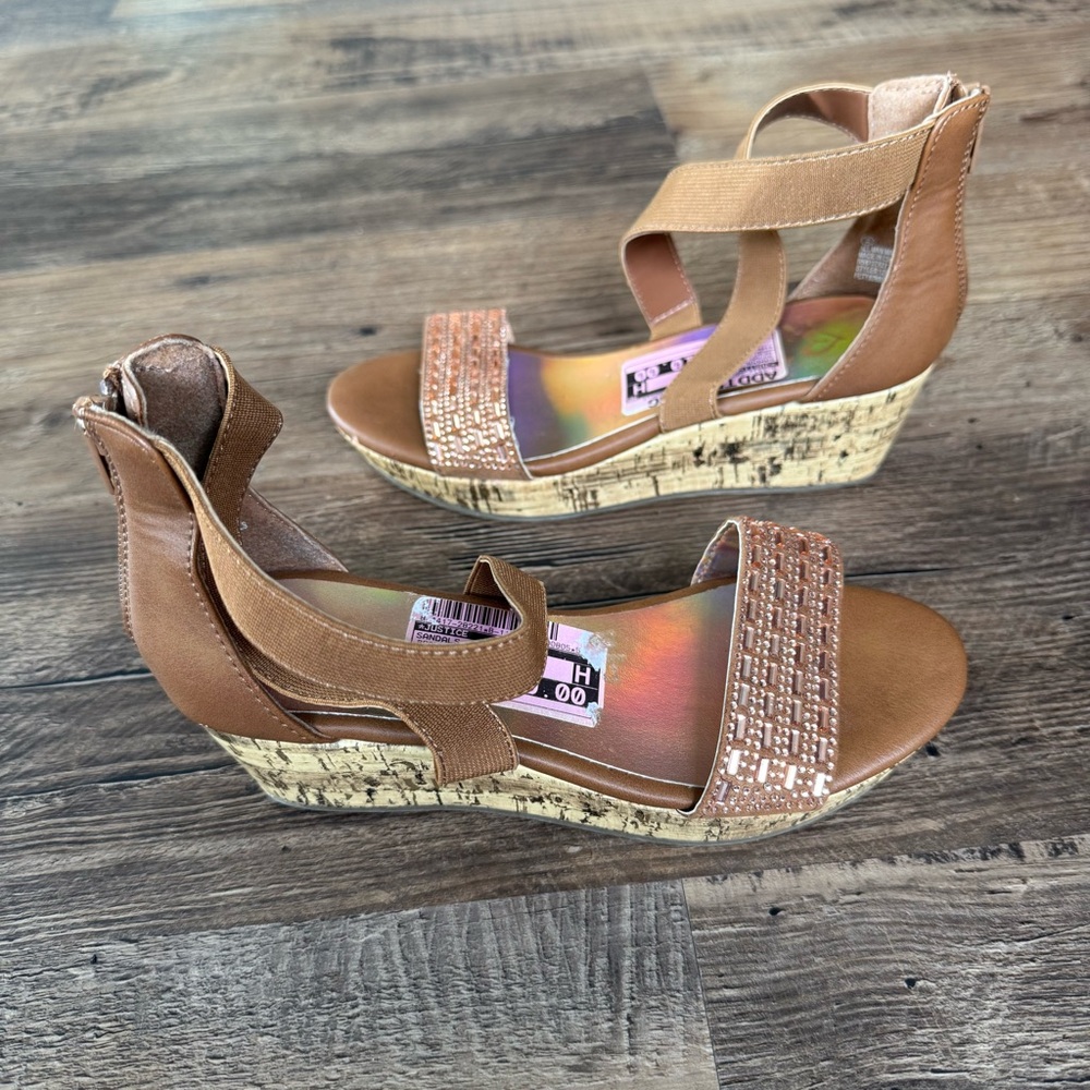 Justice Tan Wedge Sandals            Size 2 Youth - Picture 10 of 12